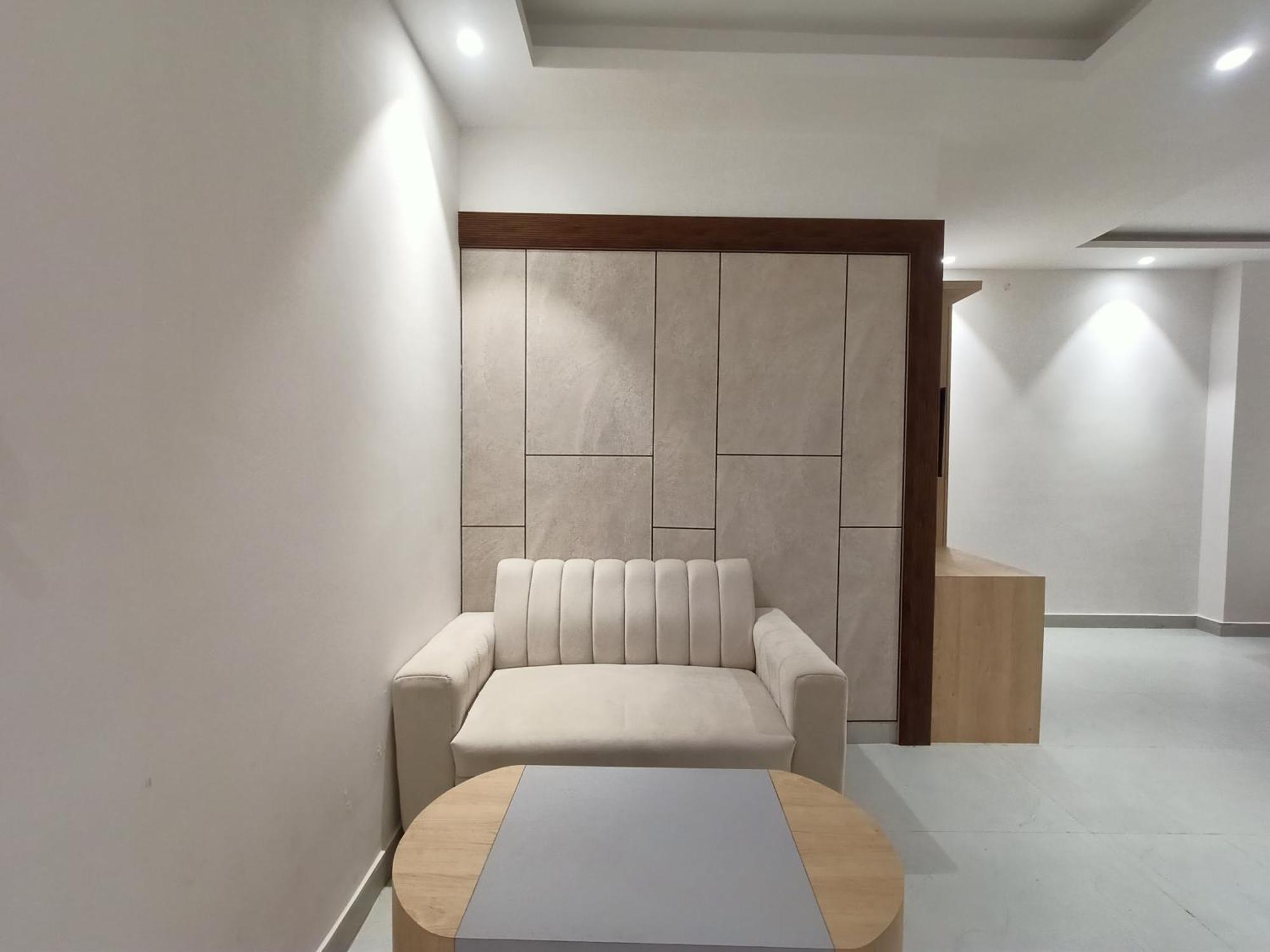 Hotel Global Inn -1 Km From Railway Station - Lift Food And Free Parking Lucknow Buitenkant foto